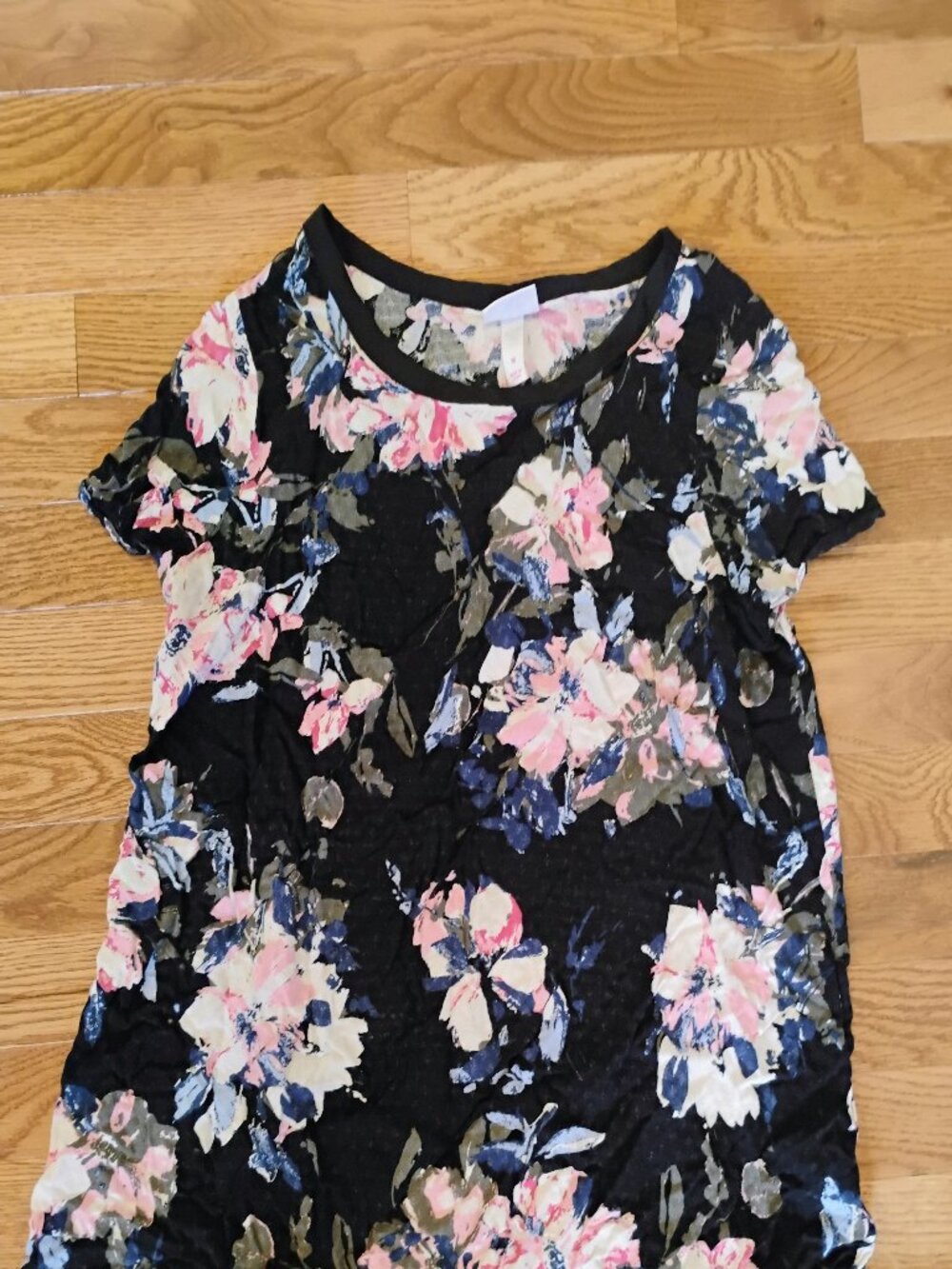 Floral maternity top